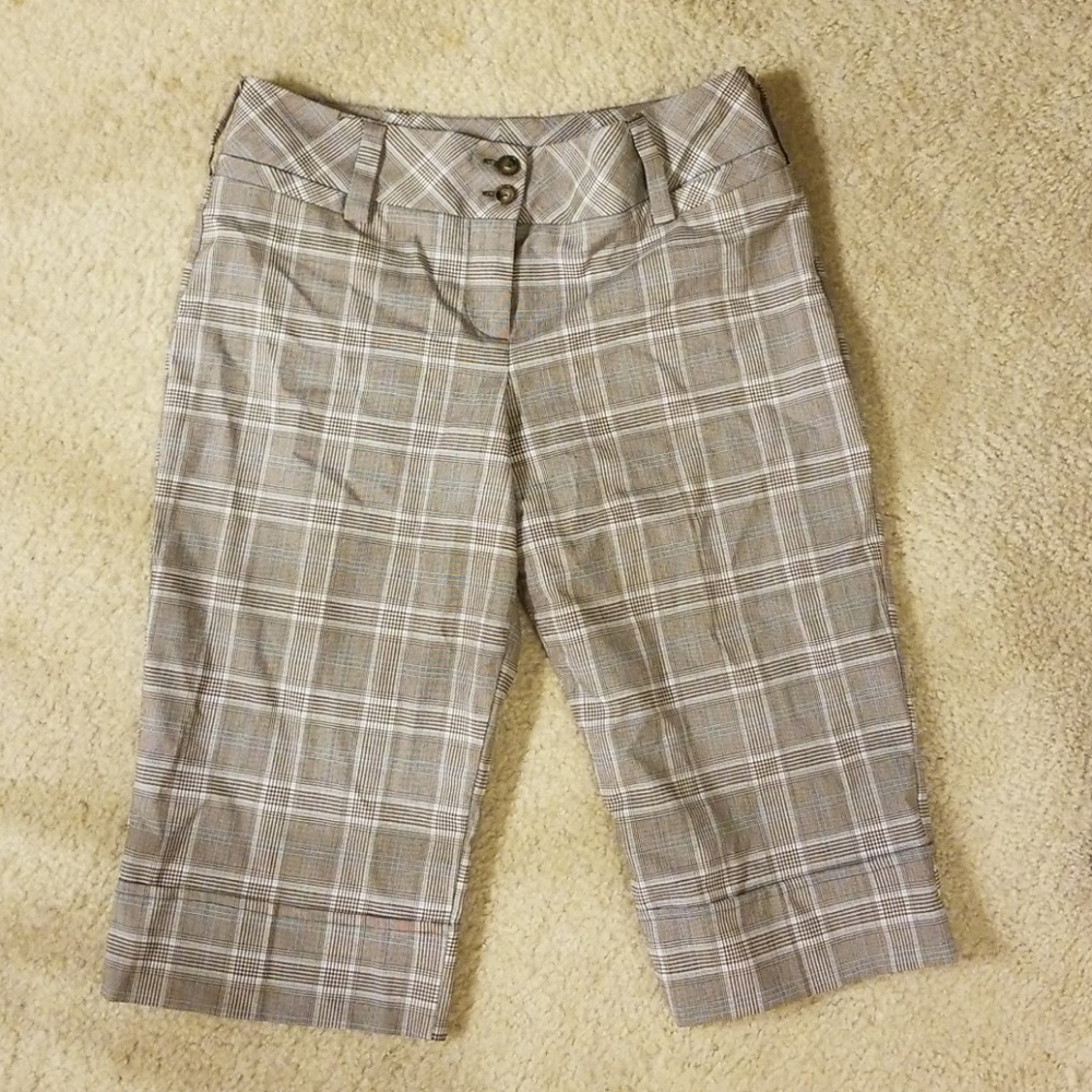 Plaid Capris
